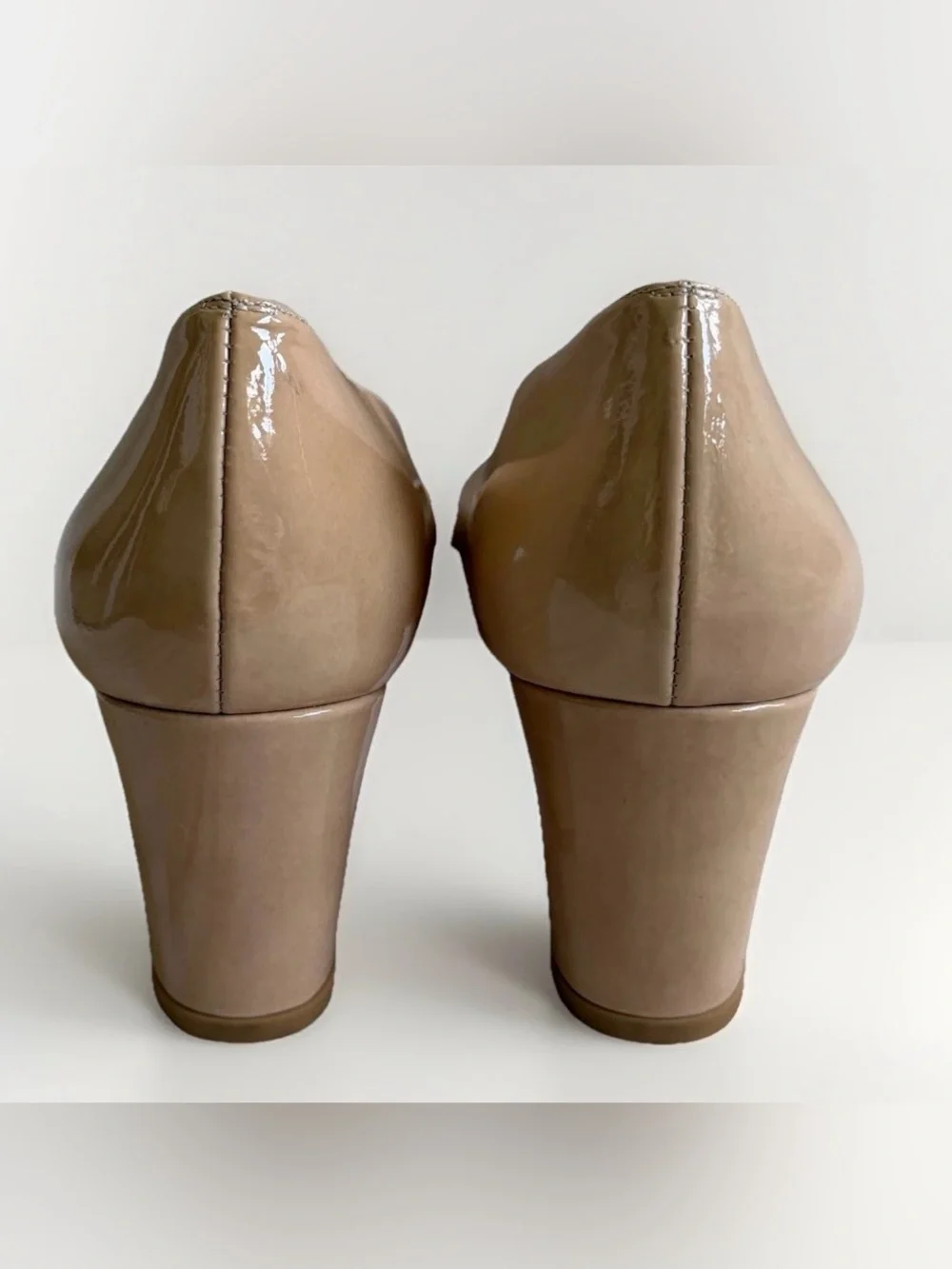 Stuart Weitzman Beige Nude Patent Leather Square Toe Block Heel Pumps Sz 11.5M